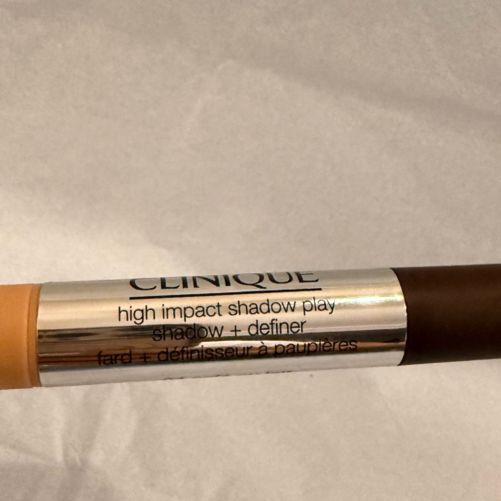 Clinique High Impact Shadow Play Eyeshadow + Definer in Brown